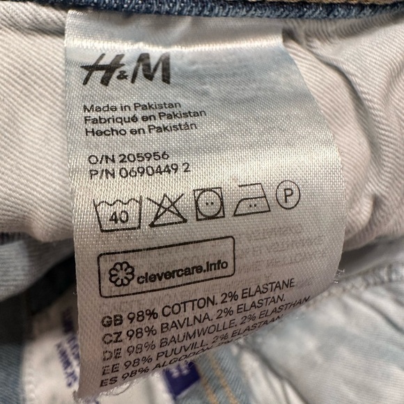 H&M Light Blue Distressed Skinny Jeans - Picture 8 of 8